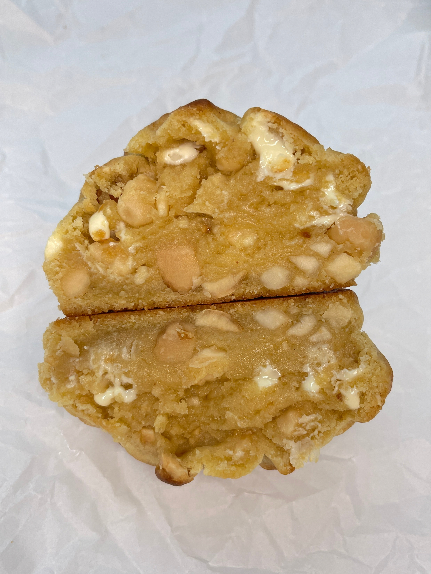 Macadamia & White Chocolate